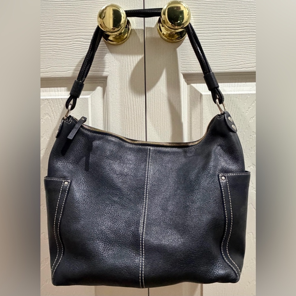 Kate Spade Black Leather Shoulder Satchel With Gold Toned Hardware